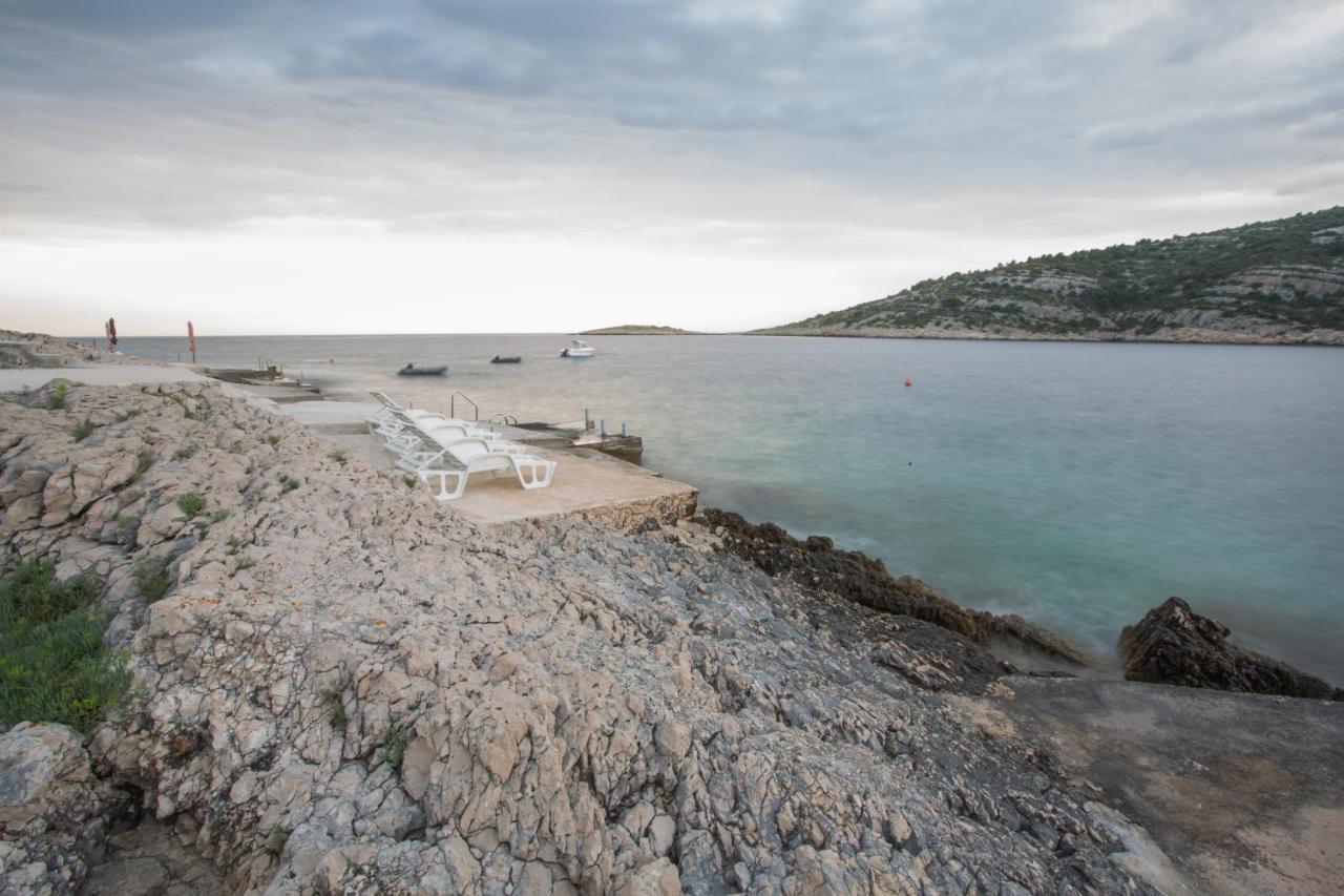 Apartments By The Sea Razanj, Rogoznica - 7484 Buitenkant foto